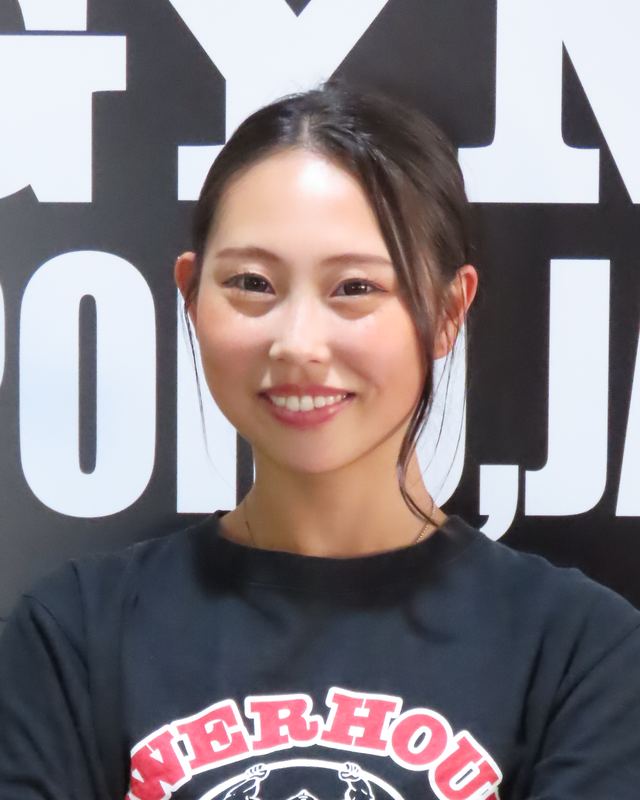 トレーナー 野村歩加